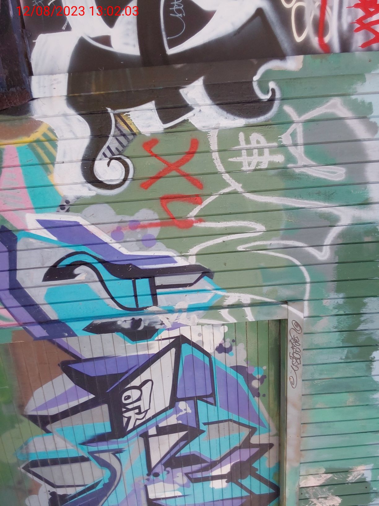 Graffiti at 2847 FOLSOM ST