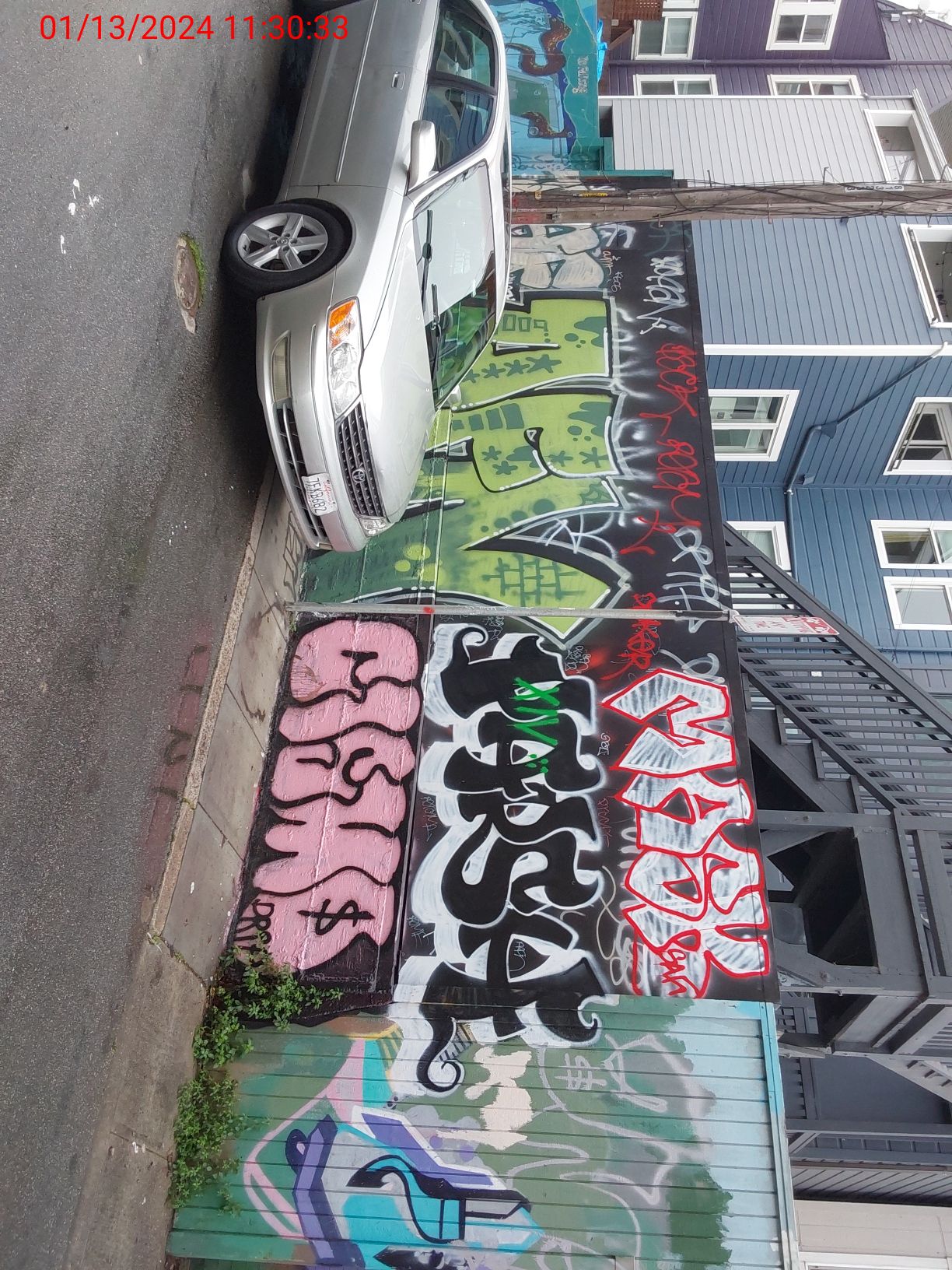 Graffiti at 2853 FOLSOM ST