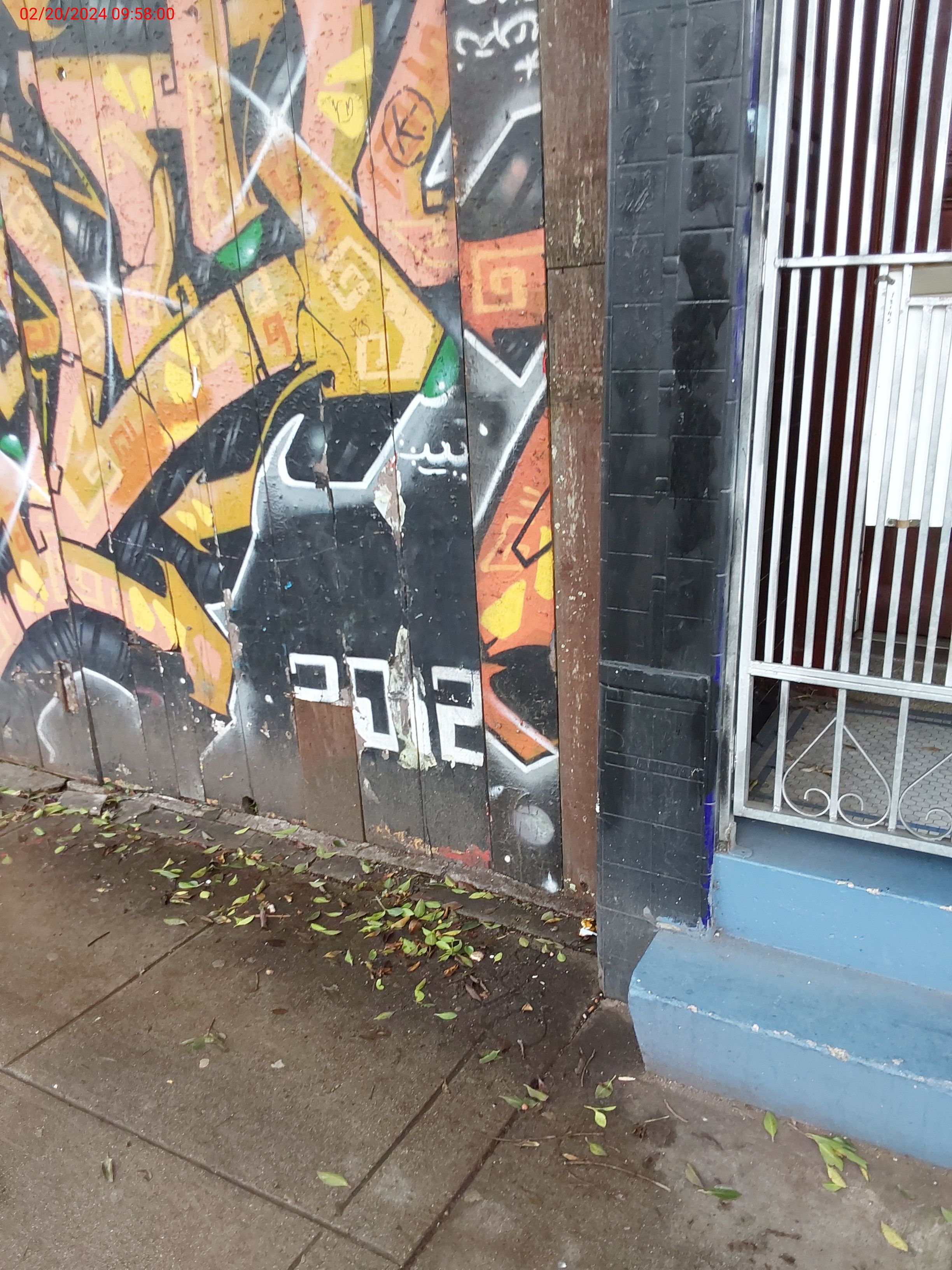 Graffiti at 3149 24th St