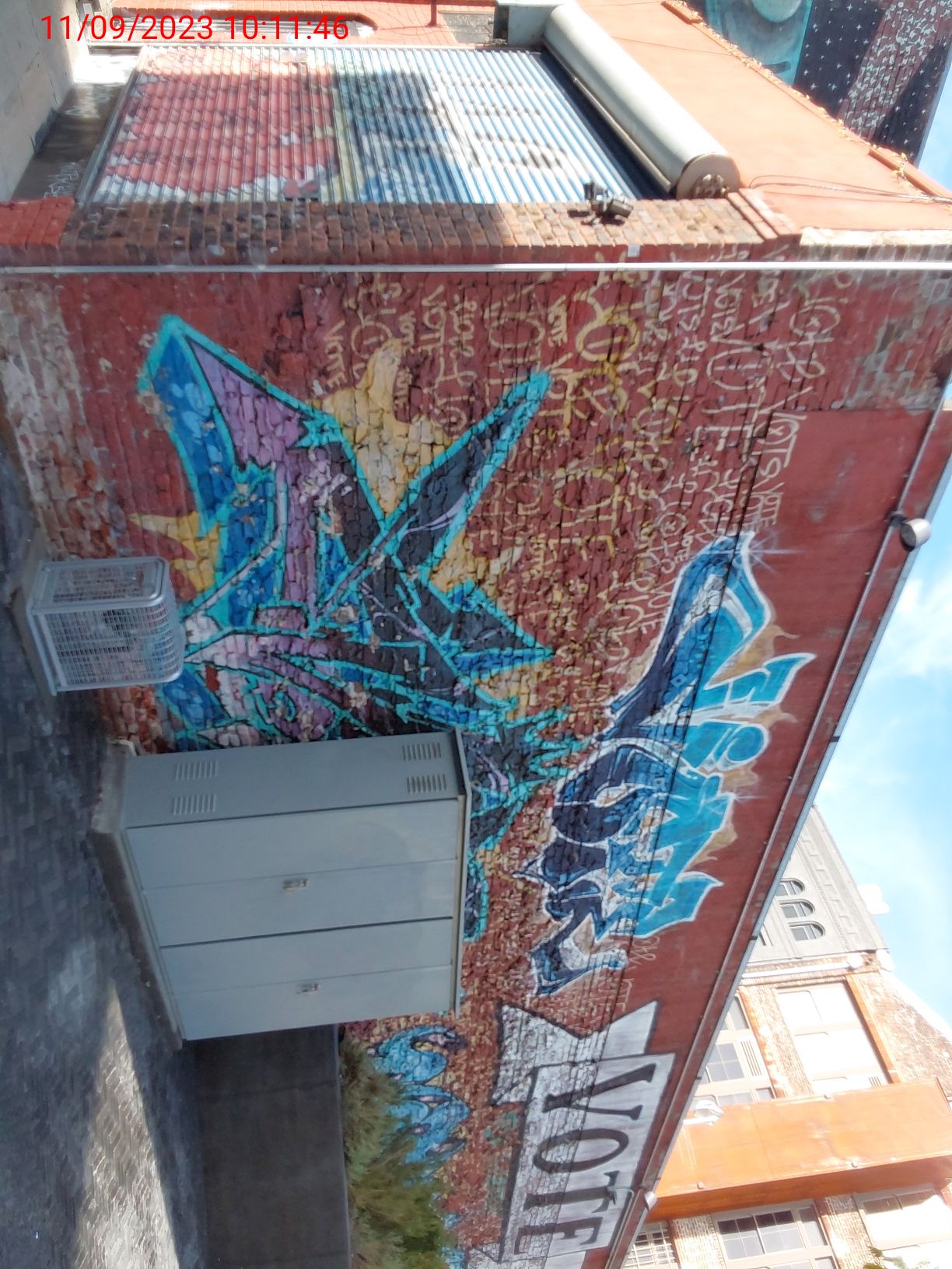 Graffiti at 442 NATOMA ST