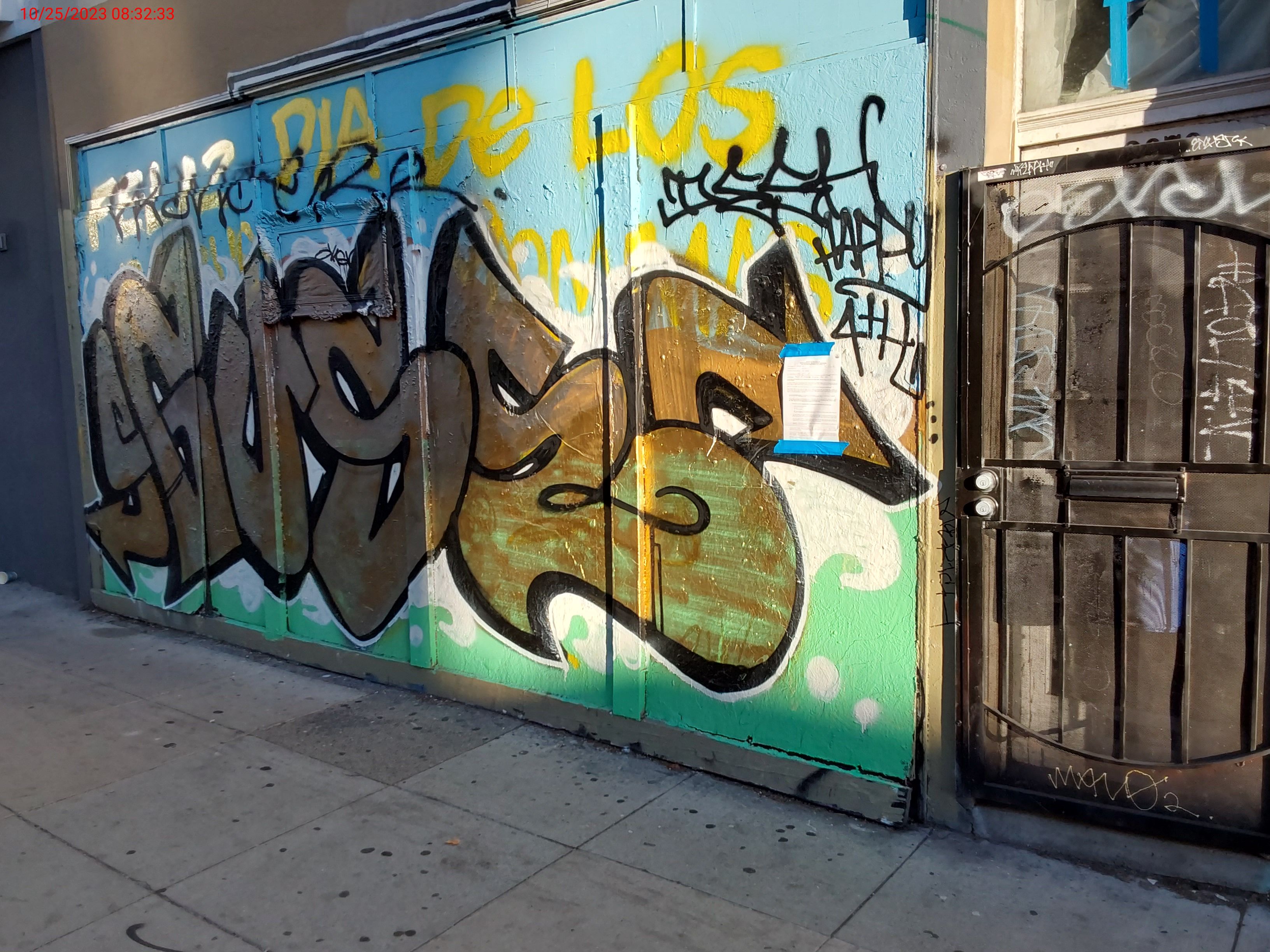 Graffiti at 2970 24TH ST