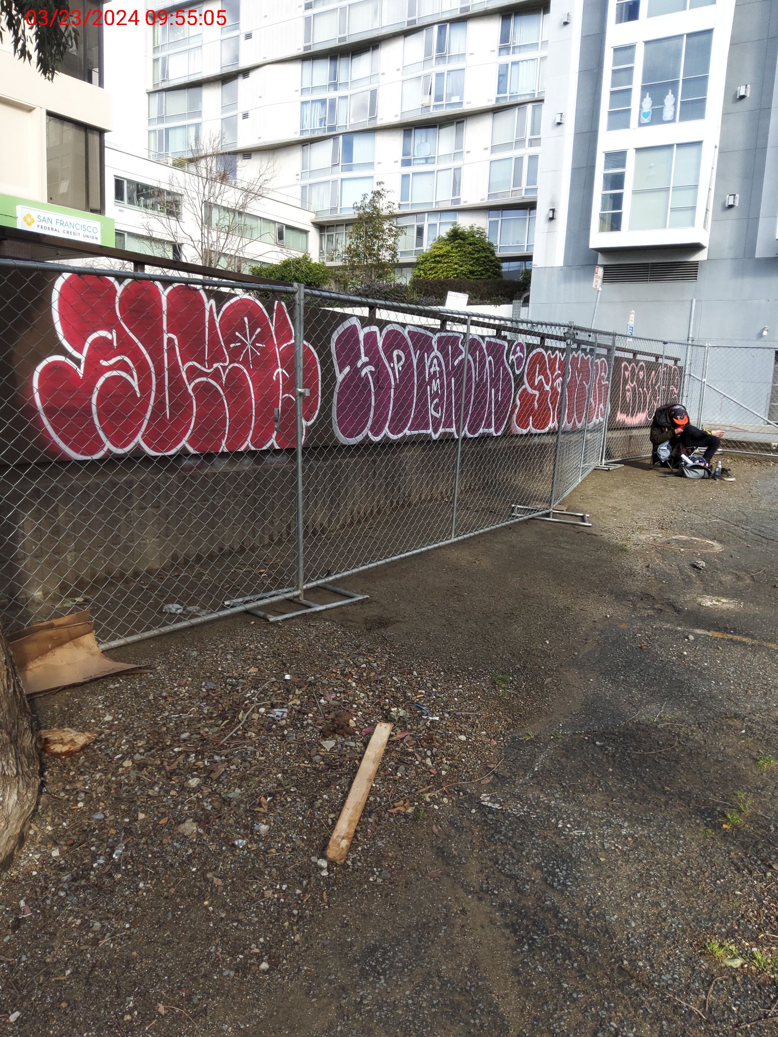 Graffiti at 770 GOLDEN GATE AVE