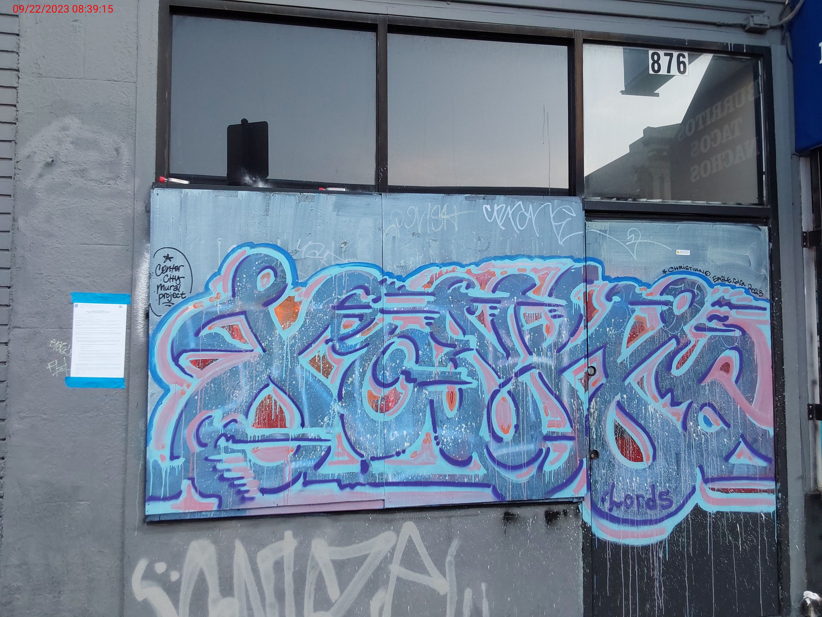 Graffiti at 876 GEARY ST