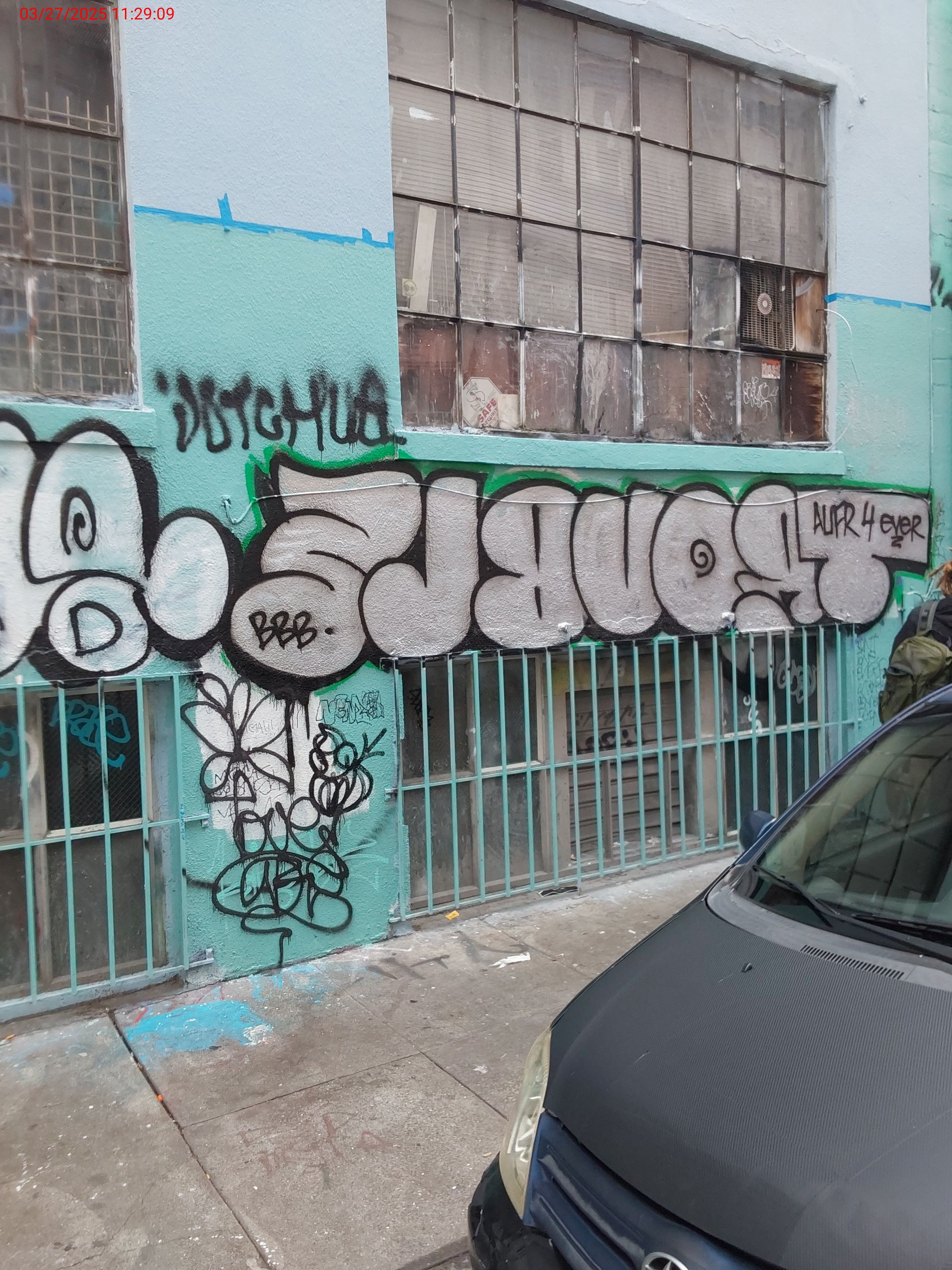 Graffiti at 730 ELLIS ST